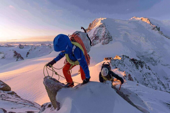 Eiger Nordwand IN Flex Air Kapuzenjacke Damen Eiger Nordwand IN Flex Air Kapuzenjacke Damen